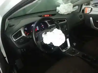 Scrapping Vehicle kia ceed sw (ed) 1.6 crdi 90 of the year 2016 powered d4fb