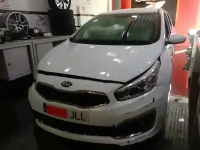 Scrapping Vehicle kia ceed sw (ed) 1.6 crdi 90 of the year 2016 powered d4fb