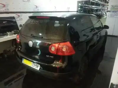 Scrapping Vehicle volkswagen golf v (1k1) 1.6 fsi of the year 2005 powered bag