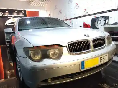 Sloopvoertuig bmw 7 (e65, e66, e67) 745 i, li van het jaar 2002 aangedreven n62b44a