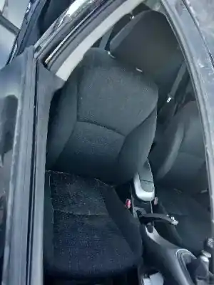 Veículo de Sucata toyota auris (_e15_) 1.4 d-4d (nde150_) do ano 2013 alimentado 1ndtv