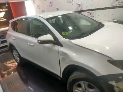 Sloopvoertuig toyota rav4 (a4) active van het jaar 2016 aangedreven 1ad