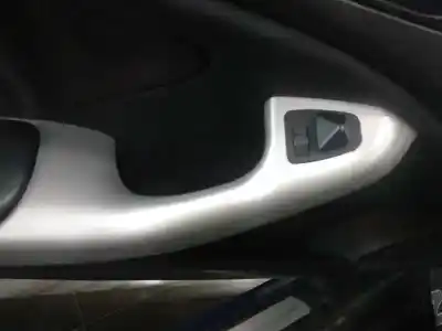 Veículo de Sucata bmw 3 (e46) 318 i do ano 2002 alimentado n42b20a