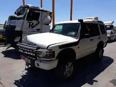 Veículo de Sucata land rover discovery ii (l318) 2.5 td5 4x4 do ano 2003 alimentado d 15p