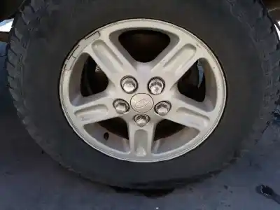 Veículo de Sucata land rover discovery ii (l318) 2.5 td5 4x4 do ano 2003 alimentado d 15p