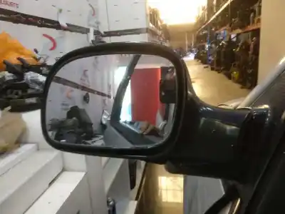 Vehicul casat chrysler grand voyager v (rt) 2.8 crd al anului 2007 alimentat vm47c