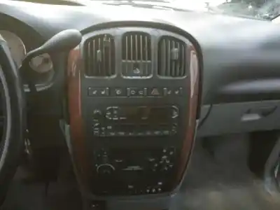 Vehicul casat chrysler grand voyager v (rt) 2.8 crd al anului 2007 alimentat vm47c