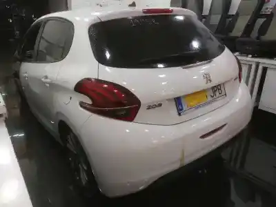 Здавання транспортного засобу PEUGEOT 208 CAIXA (CR_) 1.2 VTI 68 / PureTech 68 (CRHMP6. CRHMM6) року 2016 потужний 