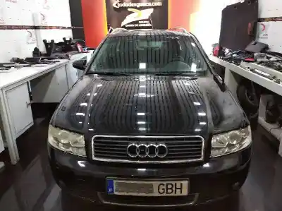 Veicolo di demolizione audi a4 (8ec) 1.9 tdi dell'anno 2004 alimentato avf