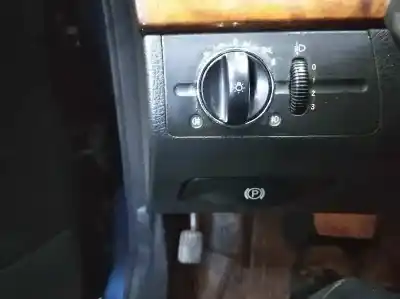 Veículo de Sucata mercedes-benz clase e (w211) e 400 cdi (211.028) do ano 2002 alimentado om648961