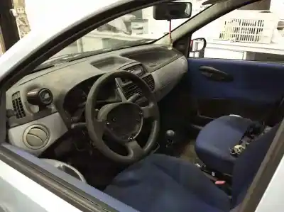 Veicolo di demolizione fiat                                               ii punto (188) berlina                                                                                                                                                                                                                                     188 a4.000                                                                                                                                                                                                                                                 dell'anno 1999 alimentato 