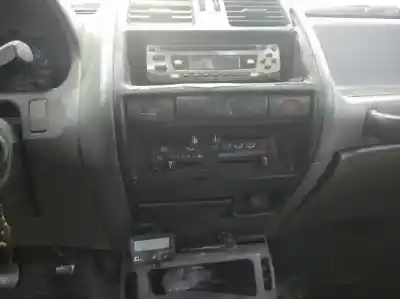 Здавання транспортного засобу nissan terrano ii (r20) 2.7 tdi 4wd року 1997 потужний td27ti