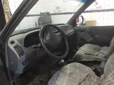Здавання транспортного засобу nissan terrano ii (r20) 2.7 tdi 4wd року 1997 потужний td27ti