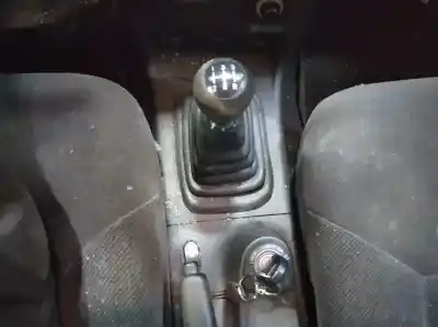 Здавання транспортного засобу saab 93 2.0 i року 1995 потужний b204i