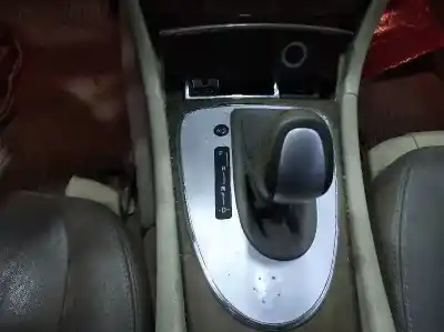 Veicolo di demolizione mercedes-benz clase e (w211) e 400 cdi (211.028) dell'anno 2003 alimentato om647961