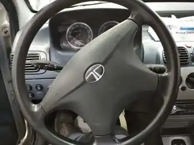 Здавання транспортного засобу tata indica tata року 2009 потужний 