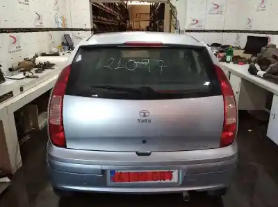 Здавання транспортного засобу tata indica tata року 2009 потужний 