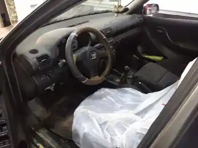 Veicolo di demolizione seat leon 1.9 tdi fr -arl dell'anno 2002 alimentato arl