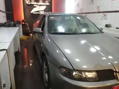 Veicolo di demolizione seat leon 1.9 tdi fr -arl dell'anno 2002 alimentato arl