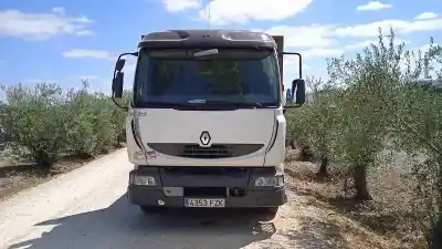 Véhicule à la ferraille RENAULT MIDLUM 280 DXI de l'année 2008 alimenté DXI 7 280 ECO6