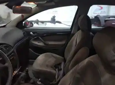 Veículo de Sucata citroen c5 i (dc_) 2.0 16v (dcrfnc dcrfnf) do ano 2005 alimentado rhr