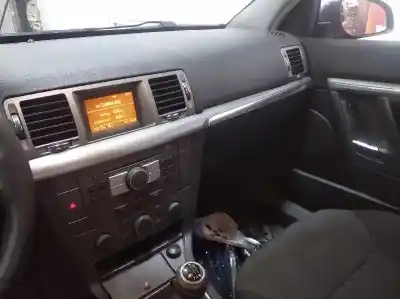 Veículo de Sucata opel vectra c (z02) 1.9 cdti (f69) do ano 2007 alimentado z19dt Veículo de Sucata opel vectra c (z02) 1.9 cdti (f69) do ano 2007 alimentado z19dt