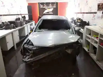 Veículo de Sucata OPEL VECTRA C (Z02) 1.9 CDTI (F69) do ano 2006 alimentado Z19DTH Veículo de Sucata OPEL VECTRA C (Z02) 1.9 CDTI (F69) do ano 2006 alimentado Z19DTH