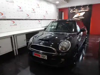 Veículo de Sucata mini mini (r56) cooper s do ano 2010 alimentado n18b16a