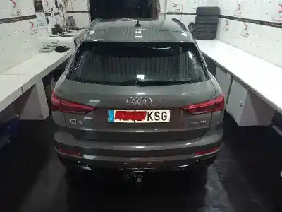 Veículo de Sucata audi q3 (8ug) dfg do ano 2018 alimentado dfg