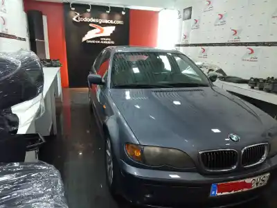 Veículo de Sucata bmw 3 (e46) 320 d do ano 2004 alimentado 204d4 d