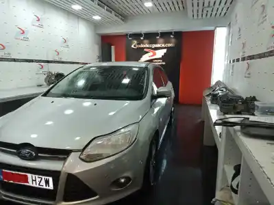 Утилизация автомобиля ford focus iii sedán 1.0 ecoboost года 2014 питание m1da