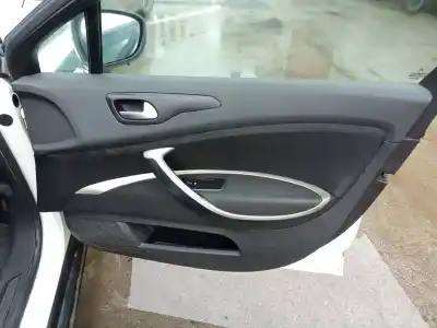 Veículo de Sucata citroen c5 i (dc_) 2.0 16v (dcrfnc dcrfnf) do ano 2011 alimentado rhf