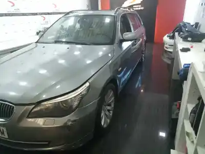 Veículo de Sucata bmw serie 5 touring (e61) 530d do ano 2007 alimentado 306d3