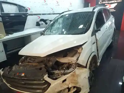 Здавання транспортного засобу ford kuga ii (dm2) 2.0 tdci 4x4 року 2018 потужний t7mc