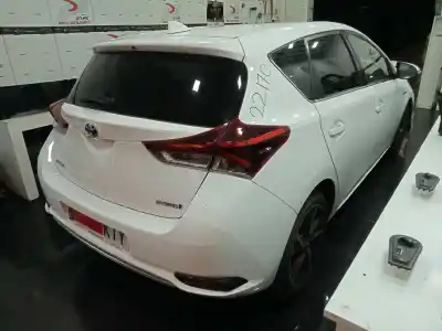 Veículo de Sucata toyota auris (_e15_) 1.8 hybrid (zwe150_) do ano 2019 alimentado 2zrfxe