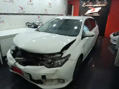 Veículo de Sucata toyota auris (_e15_) 1.8 hybrid (zwe150_) do ano 2019 alimentado 2zrfxe