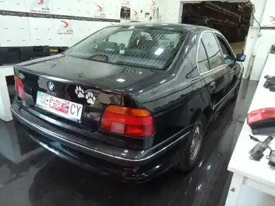 Scrapping Vehicle bmw 5 (e60) 523 i of the year 1998 powered m52b25vanos