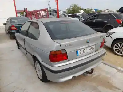 Veicolo di demolizione bmw 3 compact (e36) 318 tds dell'anno 1998 alimentato d174t1