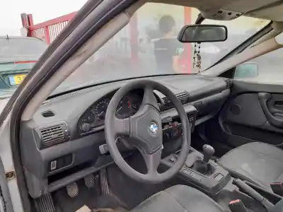 Veicolo di demolizione bmw 3 compact (e36) 318 tds dell'anno 1998 alimentato d174t1