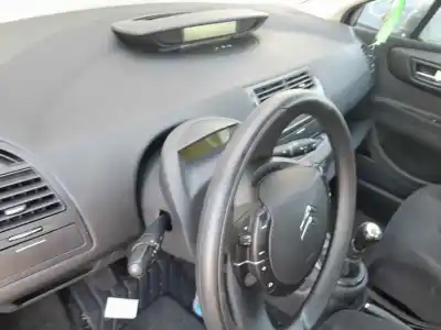 Здавання транспортного засобу citroen c4 i (lc_) 1.6 thp 150 року 2007 потужний 