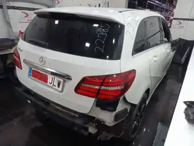 Veículo de Sucata mercedes-benz clase b b 180 cdi d 246.212 do ano 2016 alimentado k9k