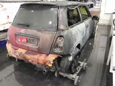 Scrapping Vehicle mini mini (r50,r53) cooper of the year 2006 powered w10b16a