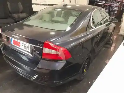 Scrapping Vehicle volvo s80 ii (124) d5 awd of the year 2007 powered 