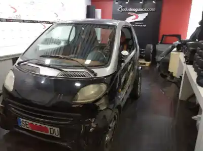 Veicolo di demolizione smart citycoupe 0.6 s1cla1.450.341 dell'anno 1998 alimentato g13