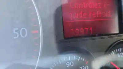 Veículo de Sucata volkswagen golf vi (5k1) 1.6 tdi do ano 2003 alimentado bkd