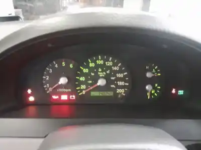 Véhicule à la ferraille kia sorento i (jc) 2.5 crdi de l'année 2006 alimenté d4cb