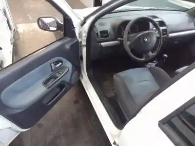 Здавання транспортного засобу renault clio ii (bb_, cb_) 1.5 dci (b/c2j) року 2006 потужний k9k714