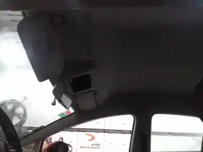 Véhicule à la ferraille seat leon st (5f8) reference ecomotive de l'année 2010 alimenté cay