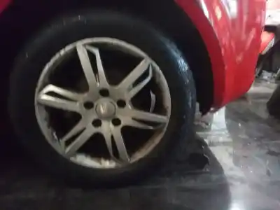 Véhicule à la ferraille seat leon st (5f8) reference ecomotive de l'année 2010 alimenté cay