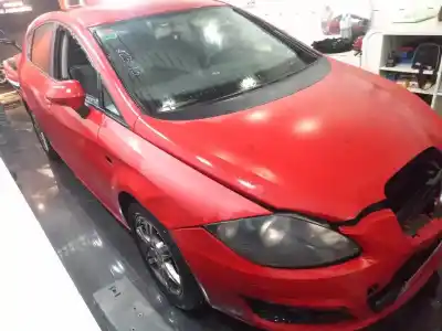 Véhicule à la ferraille seat leon st (5f8) reference ecomotive de l'année 2010 alimenté cay